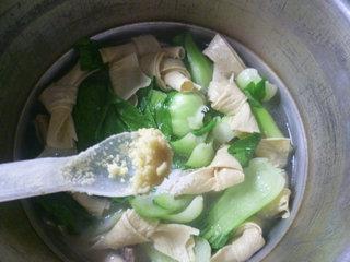 豆结青菜肉骨汤的做法步骤10
