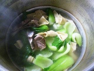 豆结青菜肉骨汤的做法图解11
