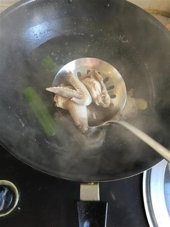 菌菇鸡汤的做法图解4