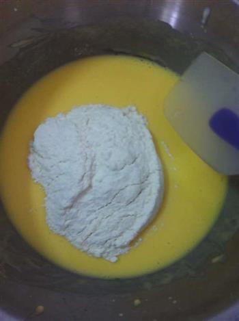 葡萄干酸奶蛋糕的做法步骤3