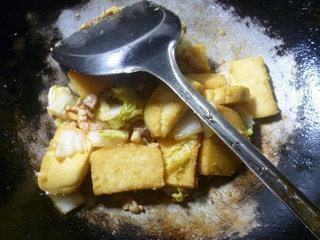 白菜肉丝炒玉米馒头的做法步骤9