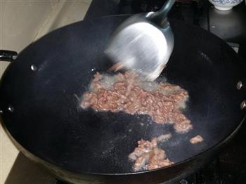 芹菜香干炒肉的做法步骤3