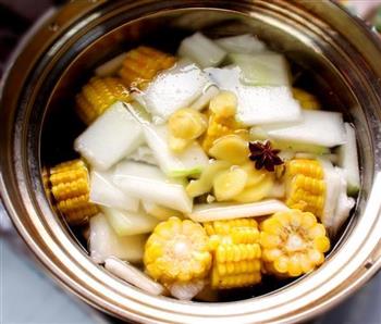 玉米冬瓜排骨汤的做法图解8