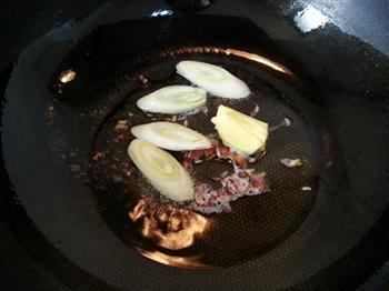 咖喱牛肉炖土豆的做法步骤4