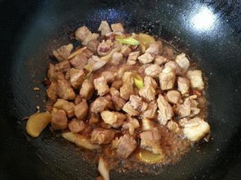 咖喱牛肉炖土豆的做法步骤5
