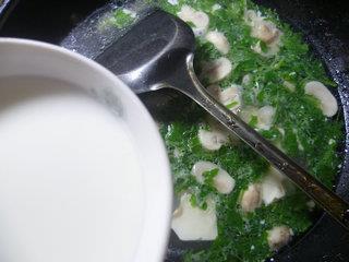 荠菜蘑菇豆腐羹的做法步骤10