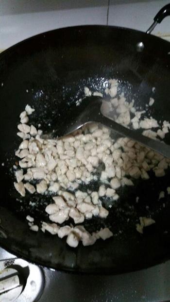 咖喱鸡丁的做法步骤4