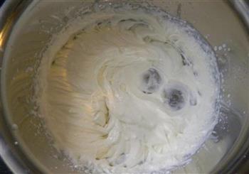 鲜果奶油蛋糕卷的做法步骤9