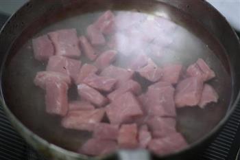 自制原味猪肉松的做法步骤2