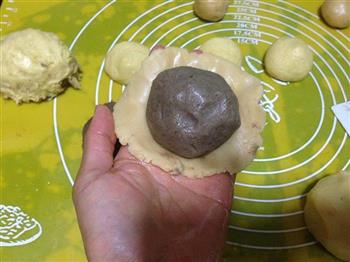 咸蛋黄绿豆沙菠萝饼的做法图解10