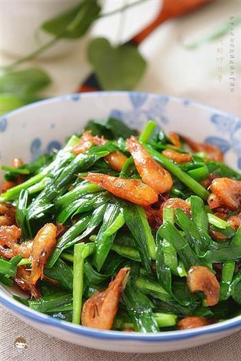 小河虾炒韭菜的做法步骤7