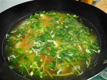 酸汤水饺的做法步骤4