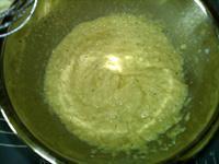 鸡蛋葱香豆渣松饼的做法步骤4