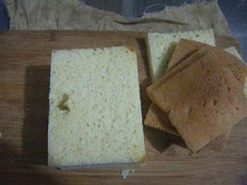 香葱培根三明治的做法图解1