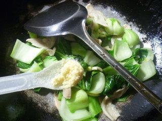 大豆蛋白炒青菜的做法步骤6