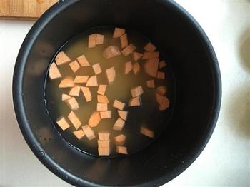 小米红薯粥的做法图解4