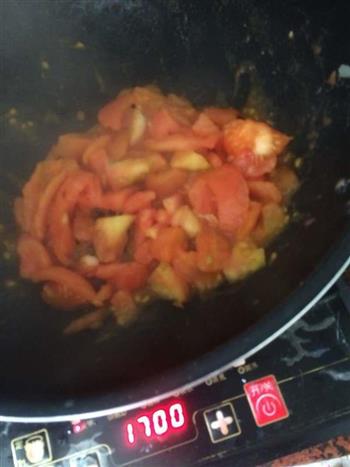 番茄鸡蛋炒面的做法步骤2