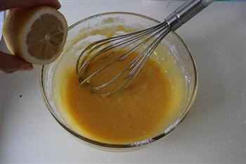 柠檬蜂蜜戚风蛋糕的做法步骤4