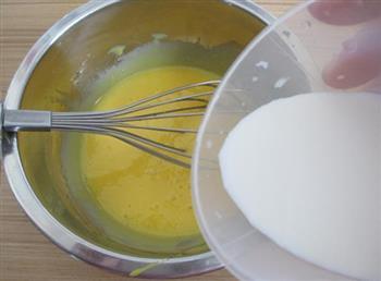 紫薯蛋卷的做法步骤5