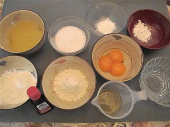 葡萄干蛋糕的做法步骤1