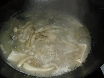 豆腐黑鱼汤的做法步骤7