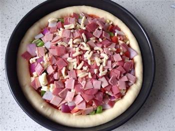 七彩鲜蔬培根披萨的做法图解12
