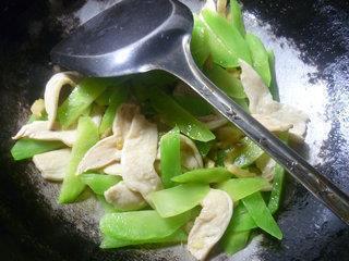 榨菜大豆蛋白炒莴笋的做法图解6