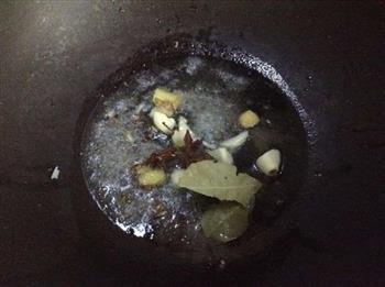 普洱茶土豆红烧肉的做法图解6