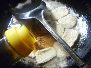 大蒜烧小素鸡的做法步骤5