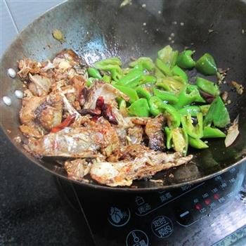 干椒干锅鱼头的做法步骤9