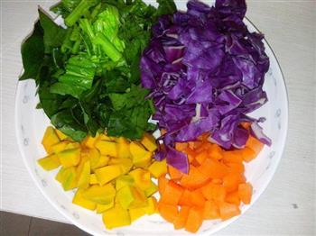 彩色水晶蒸饺的做法步骤1