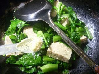 冻豆腐煮油菜蕻的做法图解8