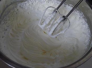 奶油霜裱花生日蛋糕的做法图解15