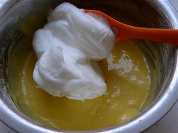 奶油霜裱花生日蛋糕的做法步骤4