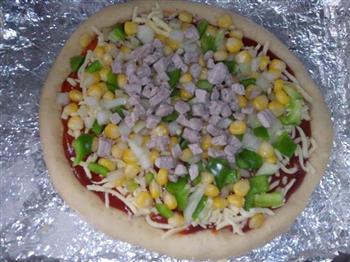 里脊玉米披萨的做法步骤5