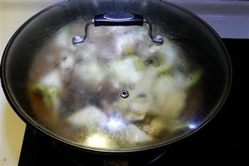 白菜香菇烧鸡块的做法图解13