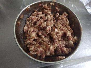 酸豆角炒肉末的做法步骤2