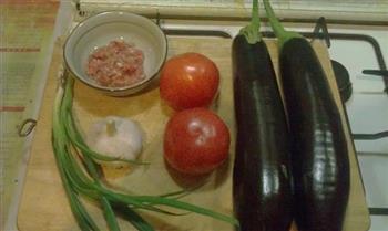 肉糜番茄茄子煲的做法步骤1