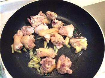 简单易做鲜美香菇鸡汤的做法步骤6