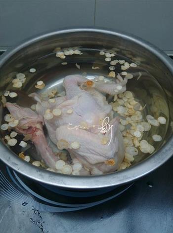 西洋参炖鸡汤的做法步骤2