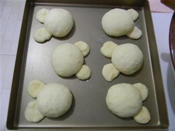 椰蓉奶黄馅花脸熊面包的做法步骤12