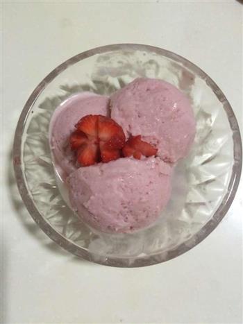 草莓冰激凌的做法步骤6