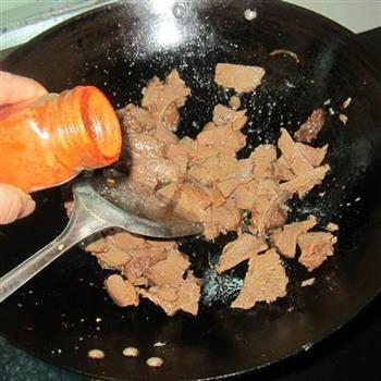 蒜香卤牛肉片的做法步骤7