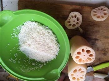 红糖糯米藕的做法步骤2