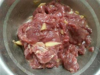 彩椒爆炒牛肉的做法步骤4
