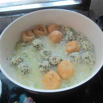 韭菜猪肉丸子油腐汤的做法步骤10