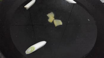 山药玉米排骨汤的做法步骤5