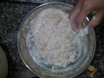 奶味手撕面包的做法步骤2