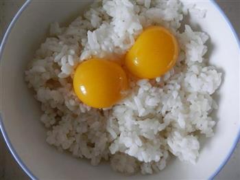 桔子蛋炒饭的做法步骤1