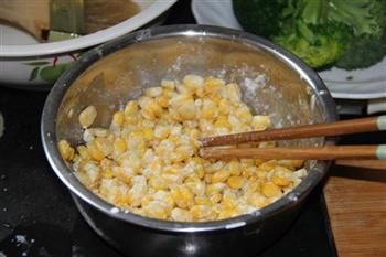 奶香玉米烙的做法步骤2